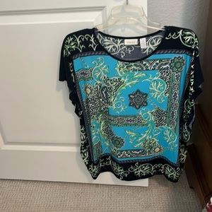 Chicos darling Polyester top.